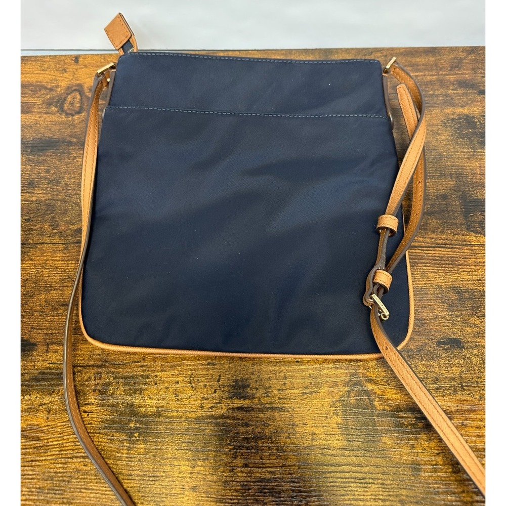 Michael Kors Kelsey Navy Nylon Crossbody Bag Gold Tone Hardware Adjustable Strap - Picture 12 of 15